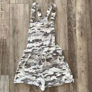 Eye Candy Super Soft Camo Cuffed Overall Shorts w/2 Pockets